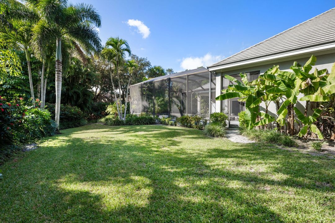 Active With Contract: $1,143,000 (3 beds, 3 baths, 3297 Square Feet)