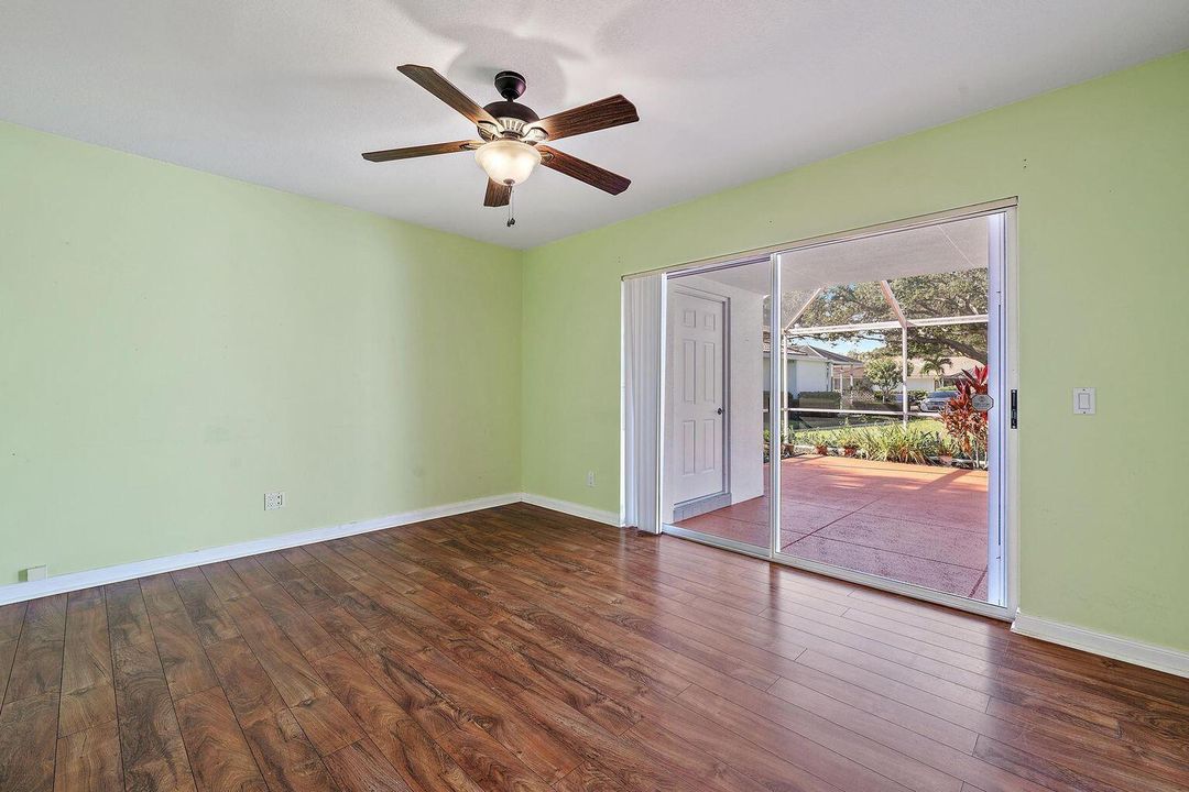 For Rent: $2,750 (2 beds, 2 baths, 1152 Square Feet)