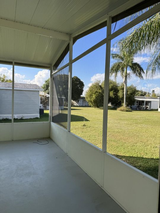 For Sale: $42,000 (2 beds, 2 baths, 864 Square Feet)