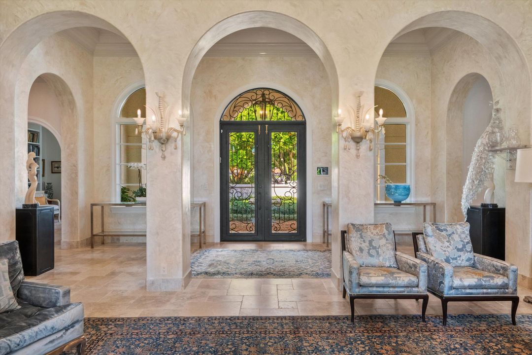 На продажу: $7,200,000 (4 спален, 6 ванн, 5908 Квадратных фут)