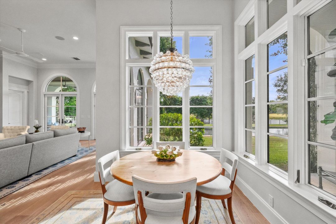 На продажу: $7,200,000 (4 спален, 6 ванн, 5908 Квадратных фут)