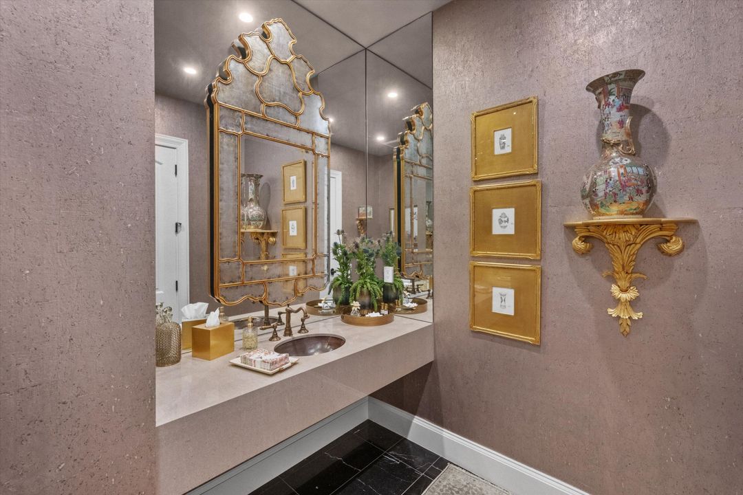 На продажу: $7,200,000 (4 спален, 6 ванн, 5908 Квадратных фут)