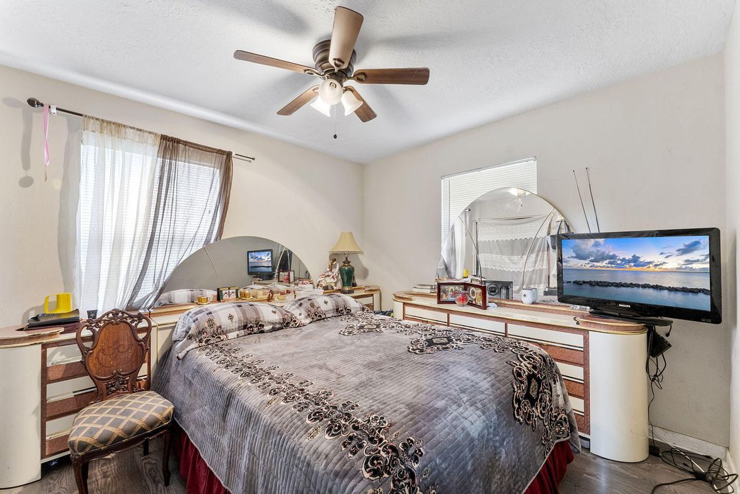 For Sale: $395,000 (4 beds, 2 baths, 1510 Square Feet)