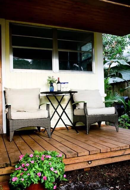 For Sale: $985,000 (3 beds, 2 baths, 1745 Square Feet)