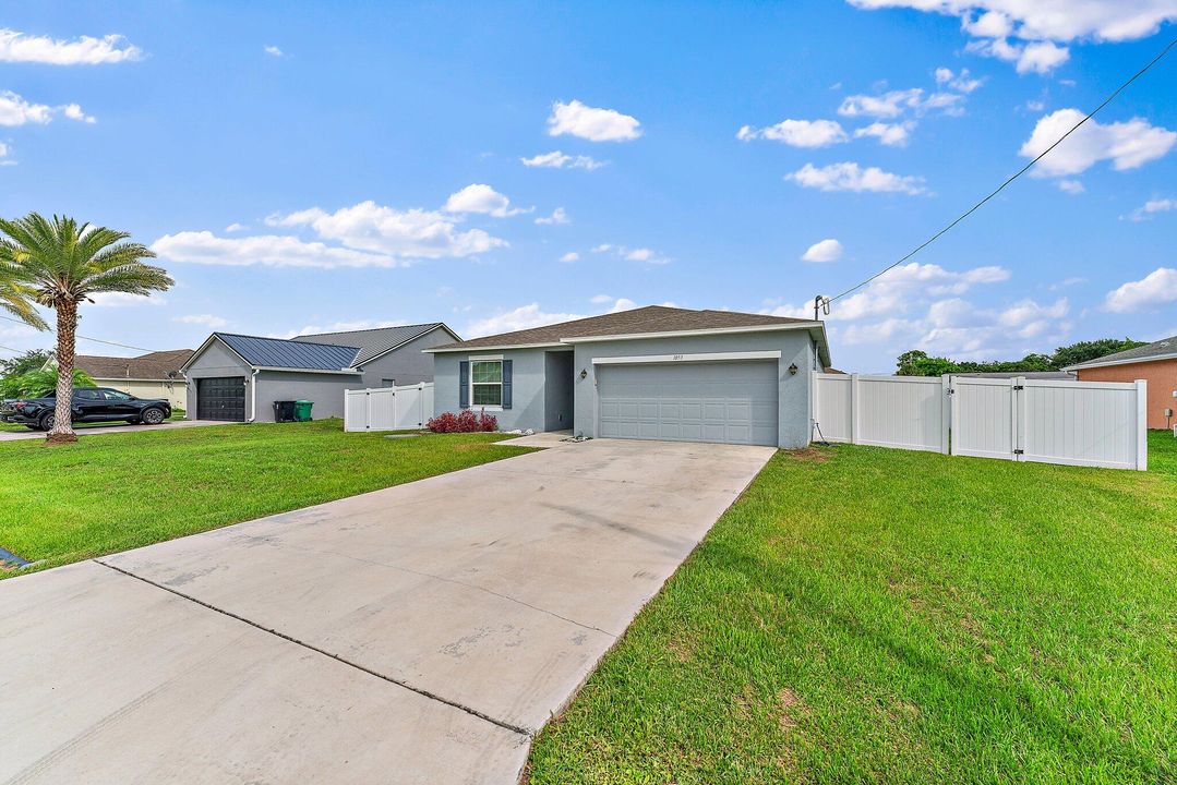 В аренду: $2,700 (3 спален, 2 ванн, 1443 Квадратных фут)