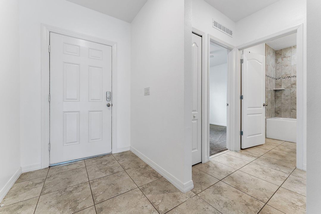 В аренду: $2,700 (3 спален, 2 ванн, 1443 Квадратных фут)