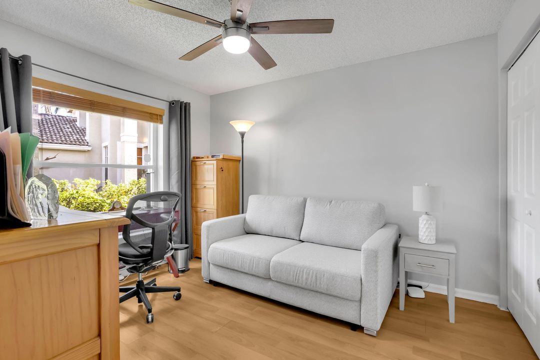 待售: $550,000 (3 贝兹, 2 浴室, 1813 平方英尺)