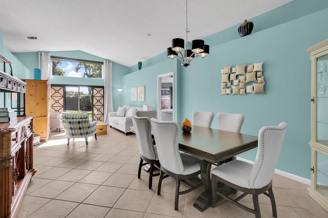 待售: $550,000 (3 贝兹, 2 浴室, 1813 平方英尺)