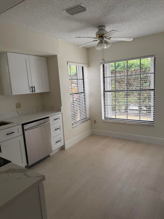 For Rent: $3,600 (3 beds, 2 baths, 1481 Square Feet)