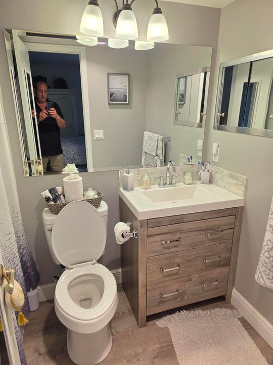 待售: $109,900 (1 贝兹, 1 浴室, 702 平方英尺)