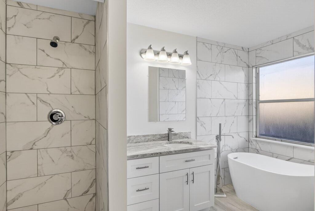 For Sale: $399,900 (3 beds, 2 baths, 1457 Square Feet)