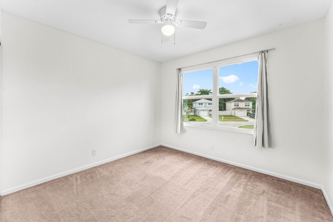 For Sale: $425,000 (3 beds, 2 baths, 1415 Square Feet)