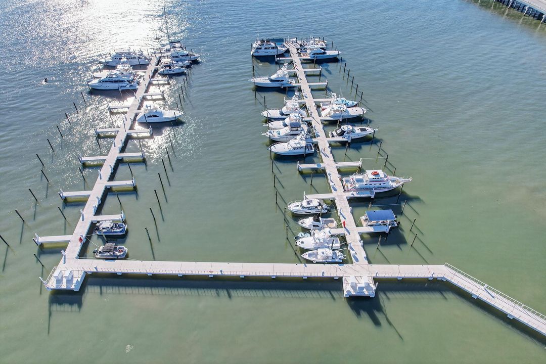 待售: $554,000 (2 贝兹, 2 浴室, 970 平方英尺)