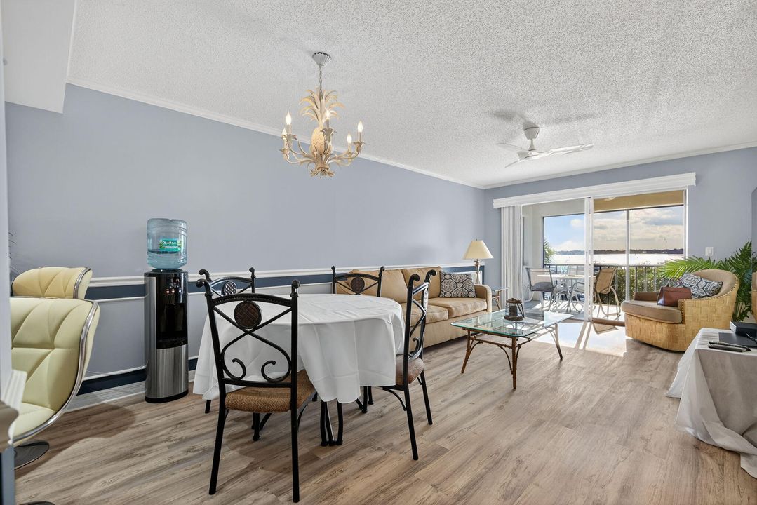 For Rent: $5,100 (2 beds, 2 baths, 970 Square Feet)