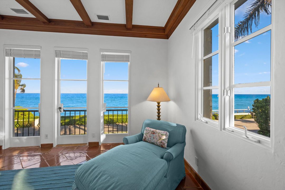 For Rent: $80,000 (6 beds, 6 baths, 5410 Square Feet)