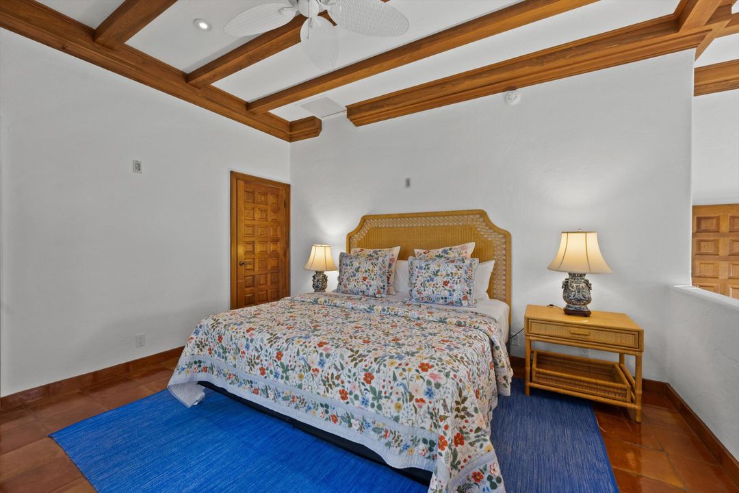 For Rent: $80,000 (6 beds, 6 baths, 5410 Square Feet)