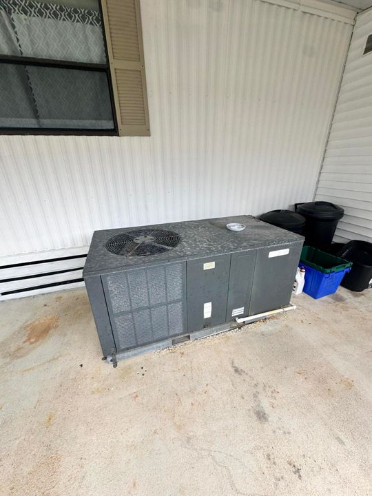 待售: $28,000 (2 贝兹, 2 浴室, 792 平方英尺)