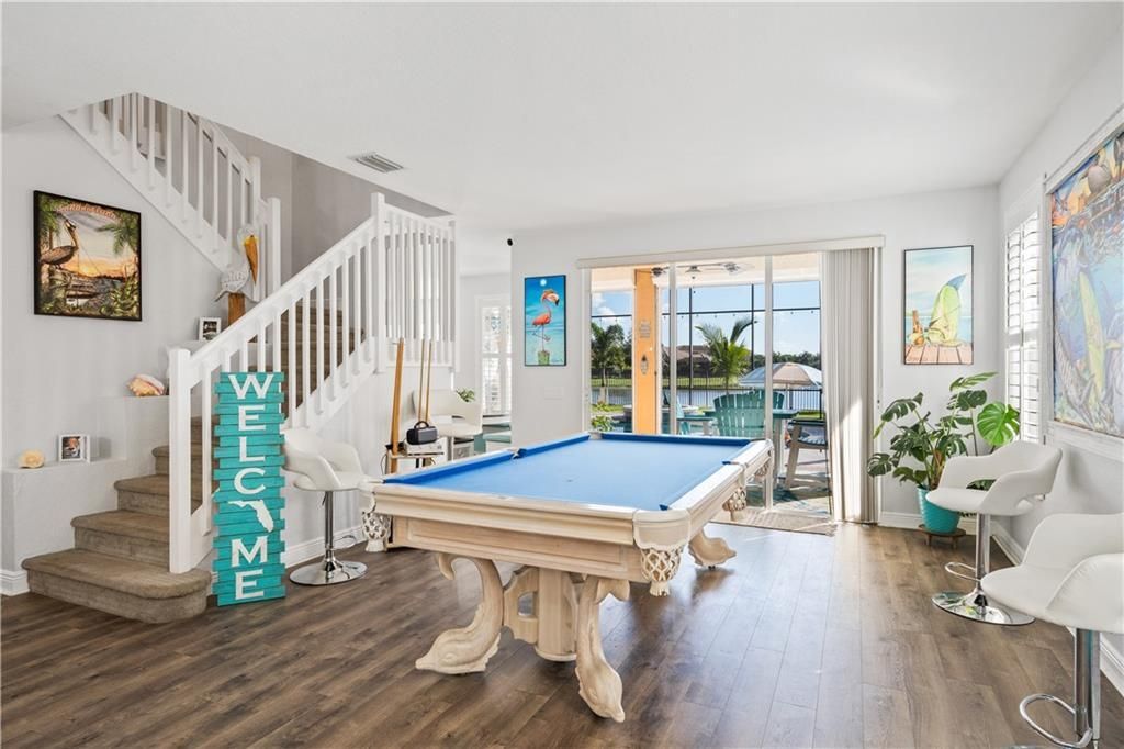 For Sale: $699,900 (5 beds, 3 baths, 3212 Square Feet)