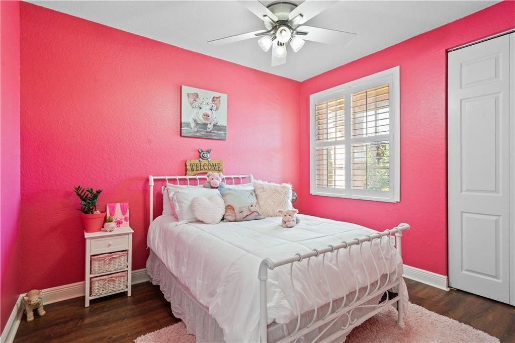 For Sale: $699,900 (5 beds, 3 baths, 3212 Square Feet)