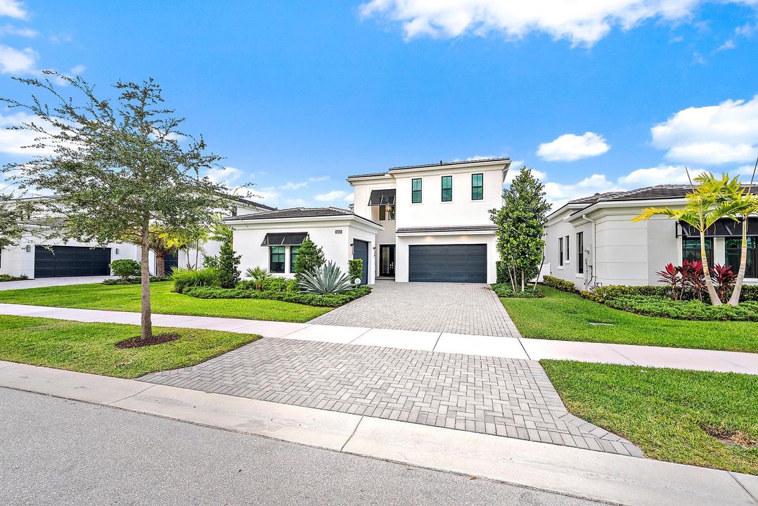 待售: $3,550,000 (5 贝兹, 5 浴室, 4359 平方英尺)