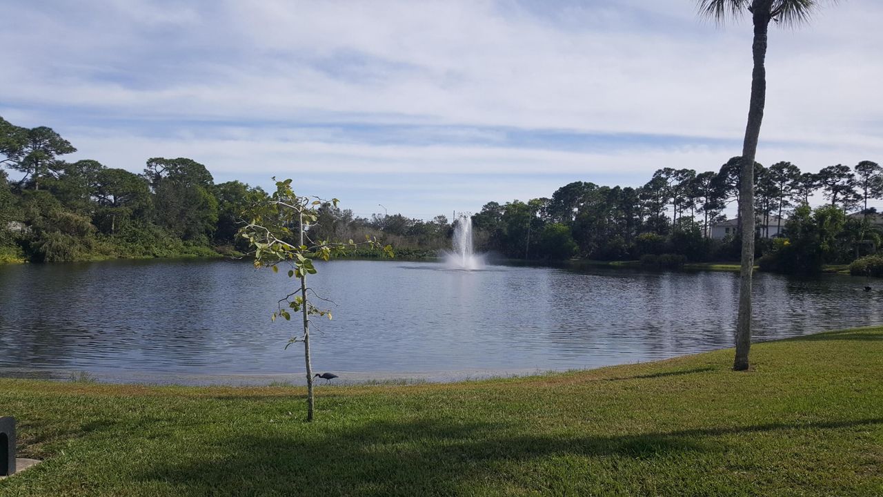 For Sale: $249,000 (2 beds, 2 baths, 1107 Square Feet)