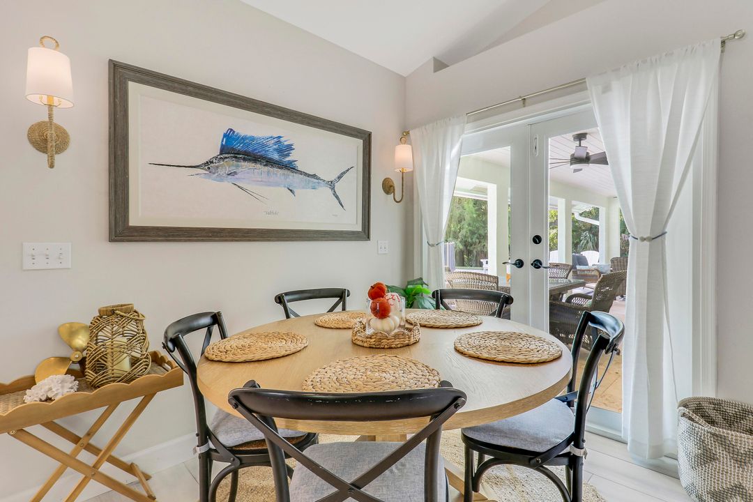 For Rent: $7,500 (3 beds, 2 baths, 2310 Square Feet)