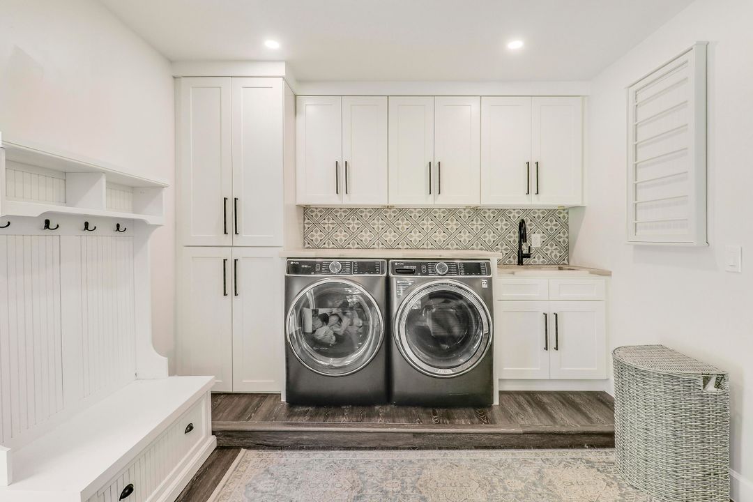 For Rent: $7,500 (3 beds, 2 baths, 2310 Square Feet)