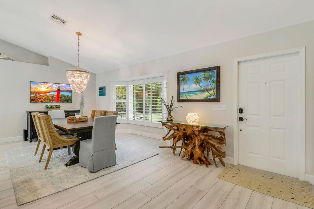 For Rent: $7,500 (3 beds, 2 baths, 2310 Square Feet)