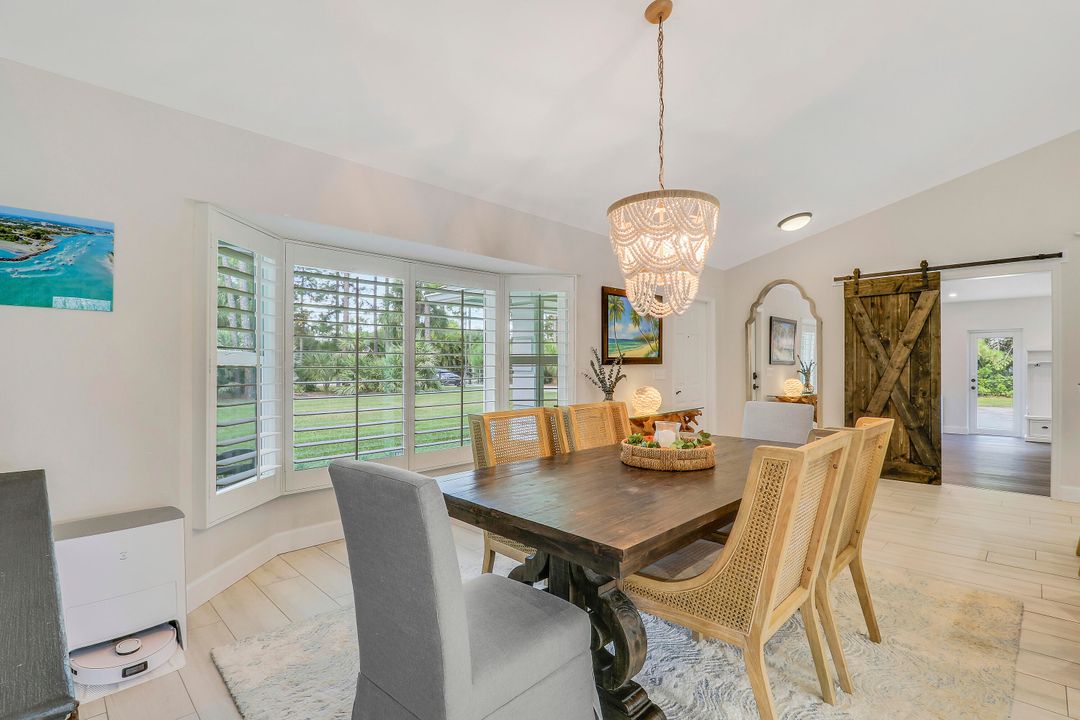 For Rent: $7,500 (3 beds, 2 baths, 2310 Square Feet)