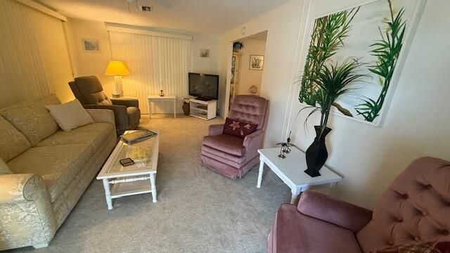 Под контрактом: $185,000 (2 спален, 2 ванн, 1416 Квадратных фут)