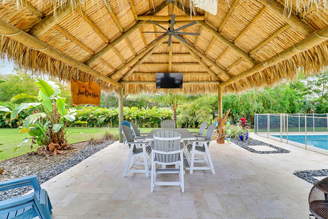 For Rent: $7,500 (3 beds, 2 baths, 2310 Square Feet)