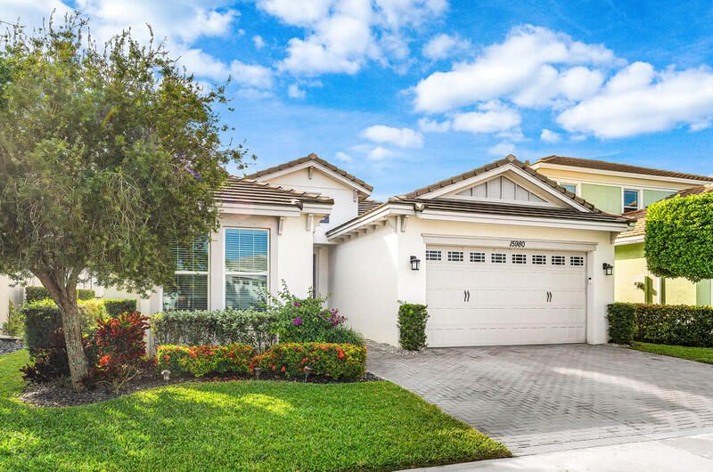 For Sale: $545,000 (3 beds, 2 baths, 1703 Square Feet)