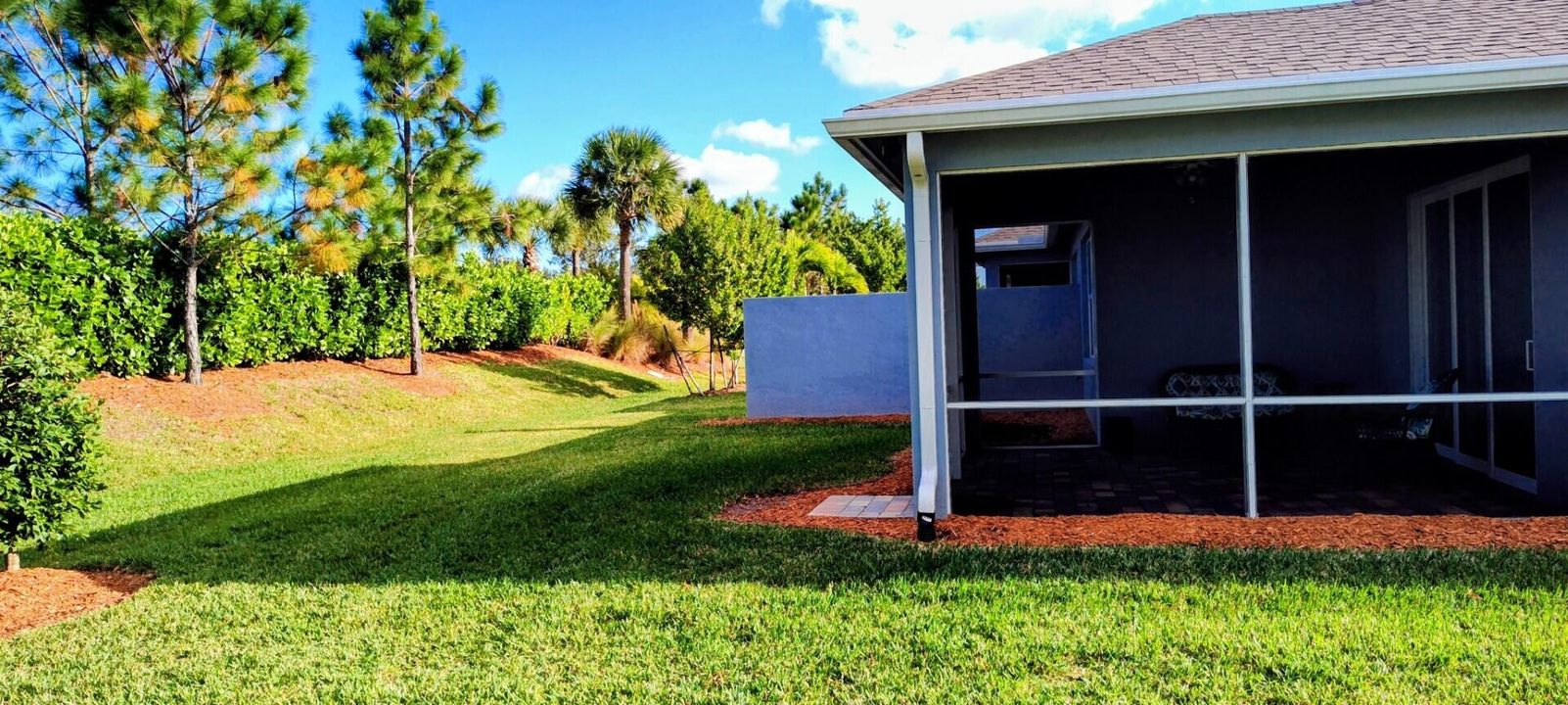 For Sale: $395,000 (2 beds, 2 baths, 1579 Square Feet)