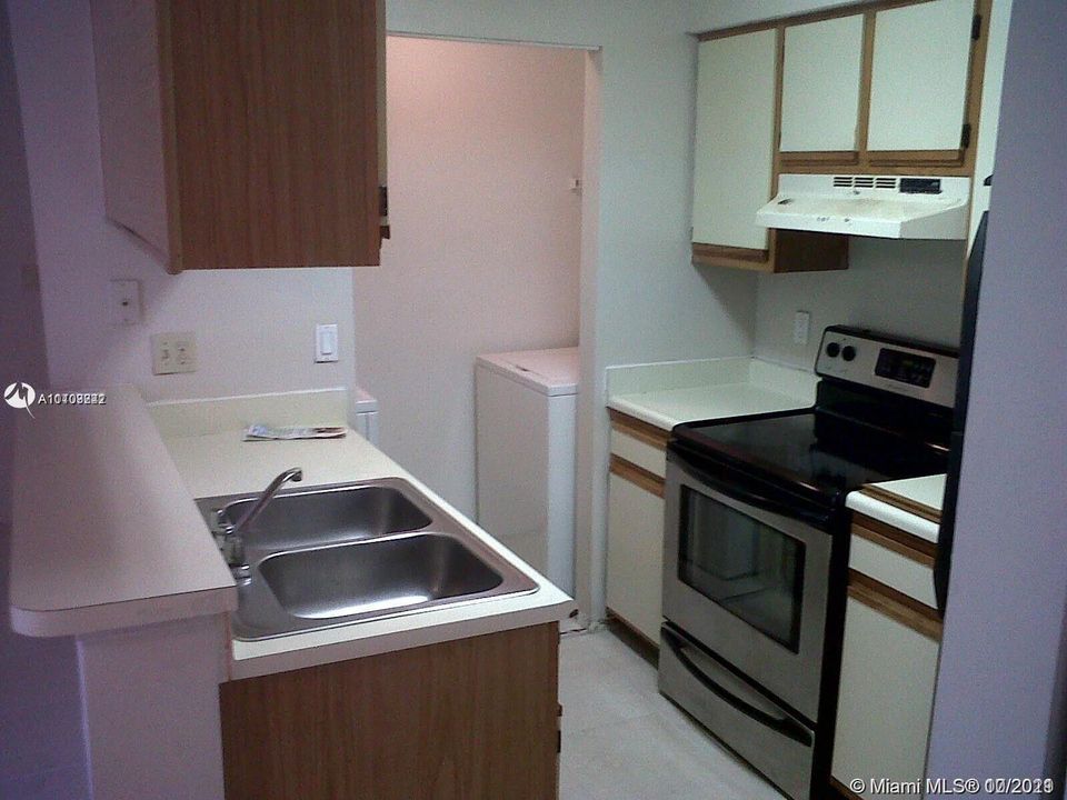 En Venta: $185,000 (1 camas, 1 baños, 785 Pies cuadrados)