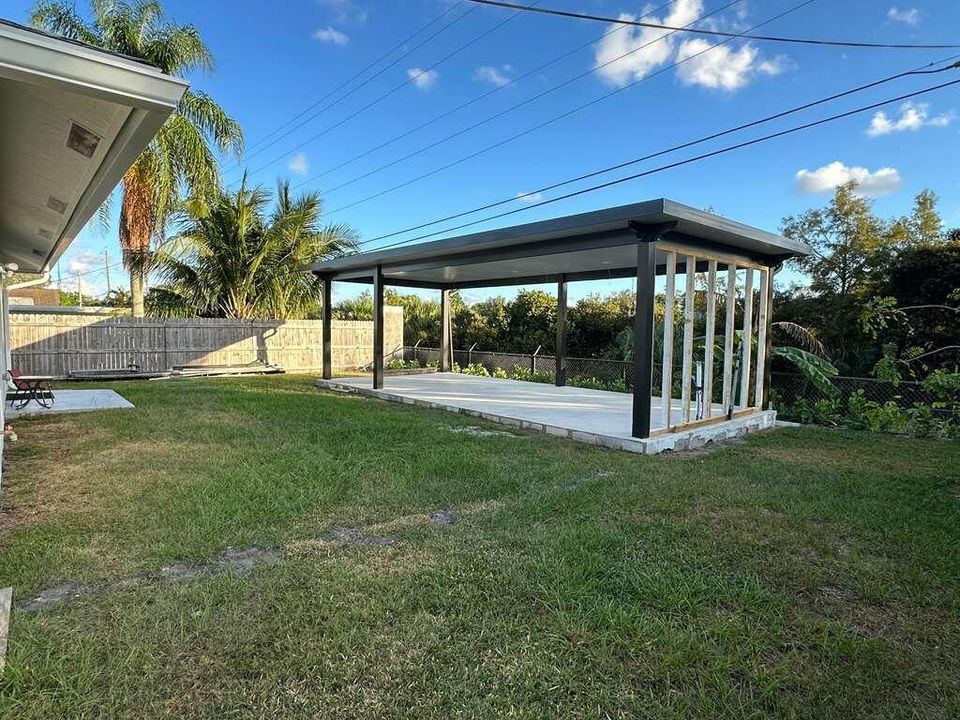 For Sale: $539,900 (3 beds, 2 baths, 1200 Square Feet)