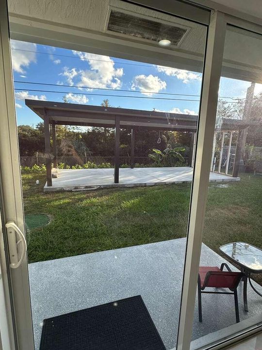 For Sale: $539,900 (3 beds, 2 baths, 1200 Square Feet)