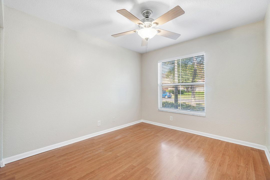 For Sale: $575,000 (4 beds, 2 baths, 1942 Square Feet)