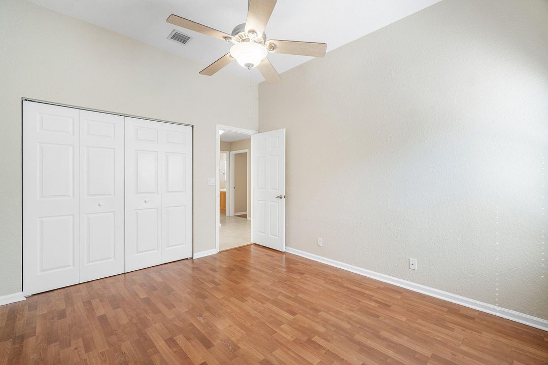 For Sale: $575,000 (4 beds, 2 baths, 1942 Square Feet)