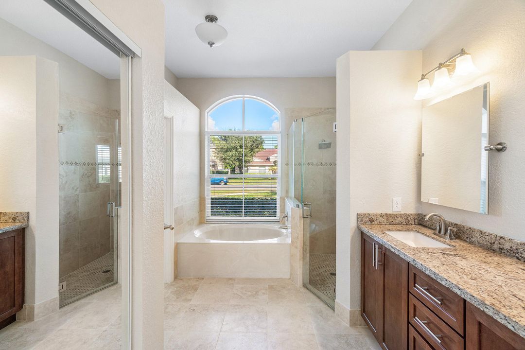 For Sale: $575,000 (4 beds, 2 baths, 1942 Square Feet)