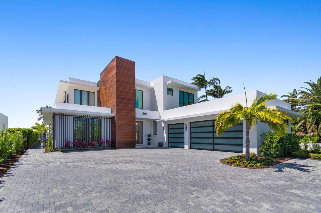 На продажу: $12,450,000 (5 спален, 5 ванн, 5098 Квадратных фут)