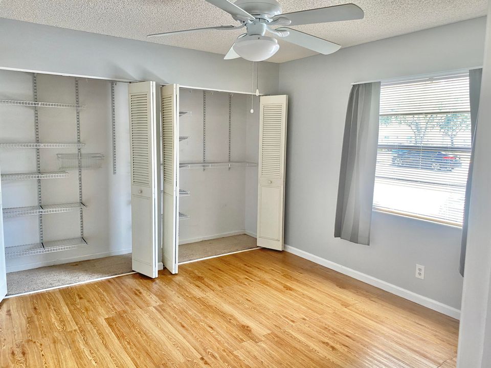 В аренду: $1,850 (2 спален, 1 ванн, 888 Квадратных фут)