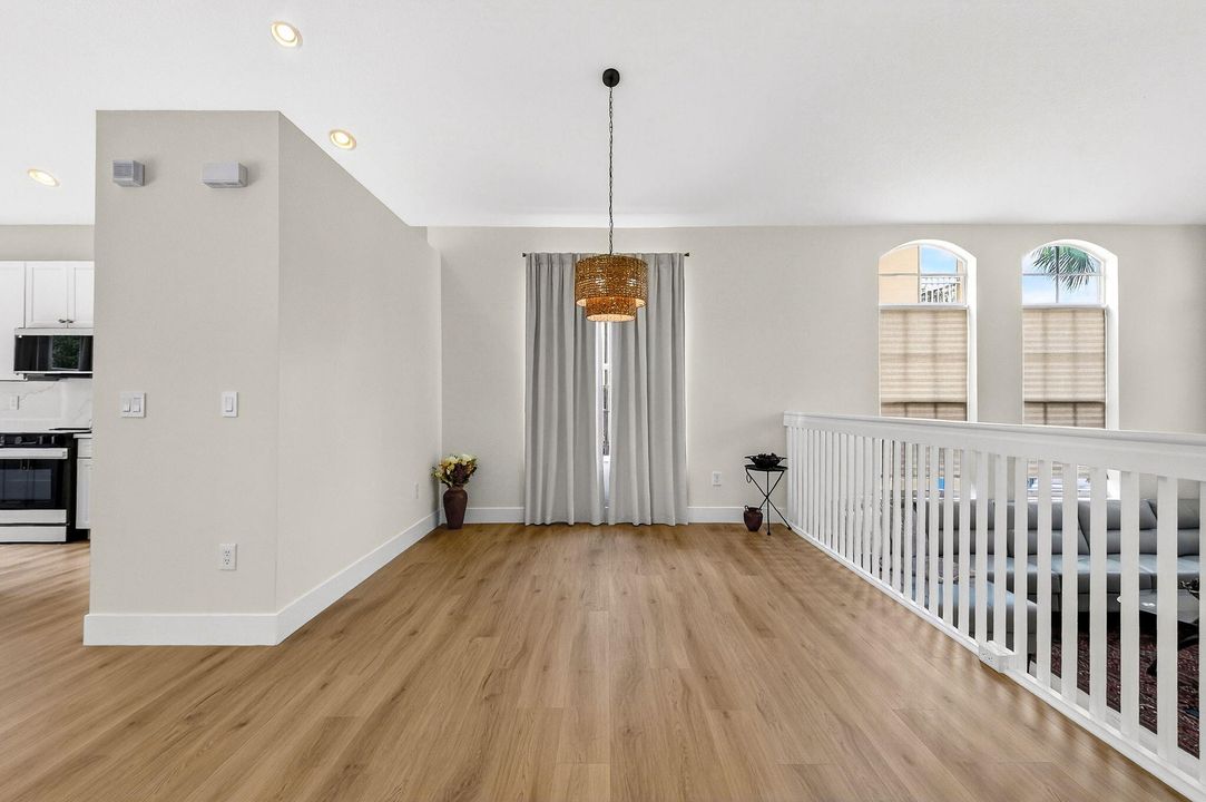 For Sale: $725,000 (4 beds, 3 baths, 2325 Square Feet)