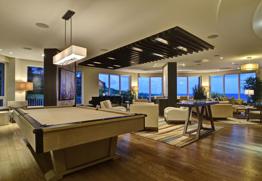 For Sale: $1,750,000 (2 beds, 2 baths, 1448 Square Feet)