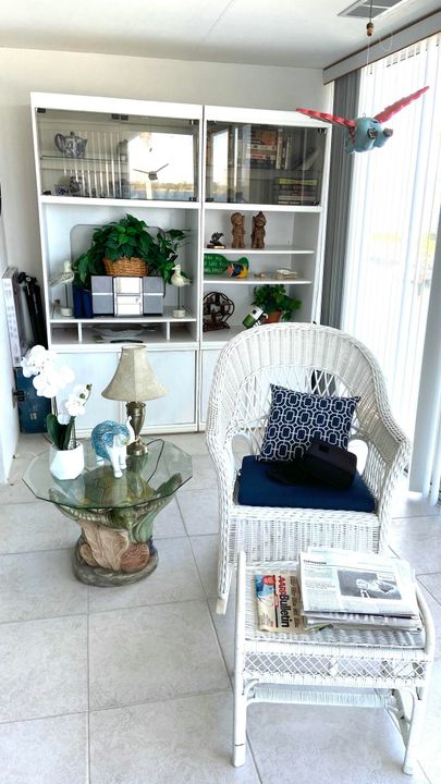 В аренду: $2,800 (1 спален, 1 ванн, 950 Квадратных фут)