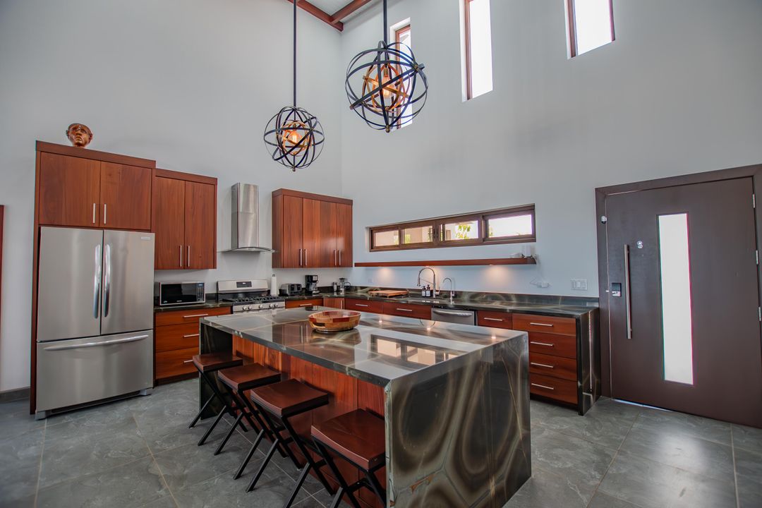 En Venta: $2,800,000 (0 camas, 0 baños, 3600 Pies cuadrados)