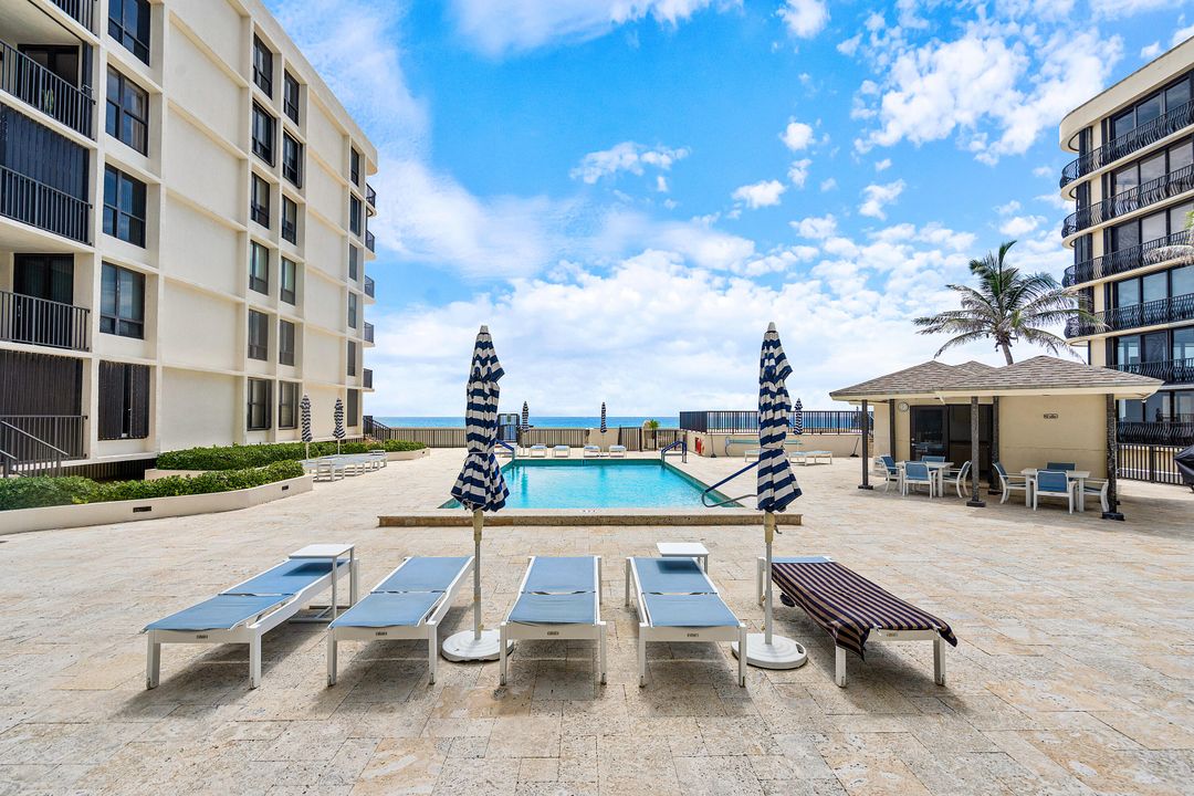 Active With Contract: $3,600 (1 beds, 1 baths, 1141 Square Feet)