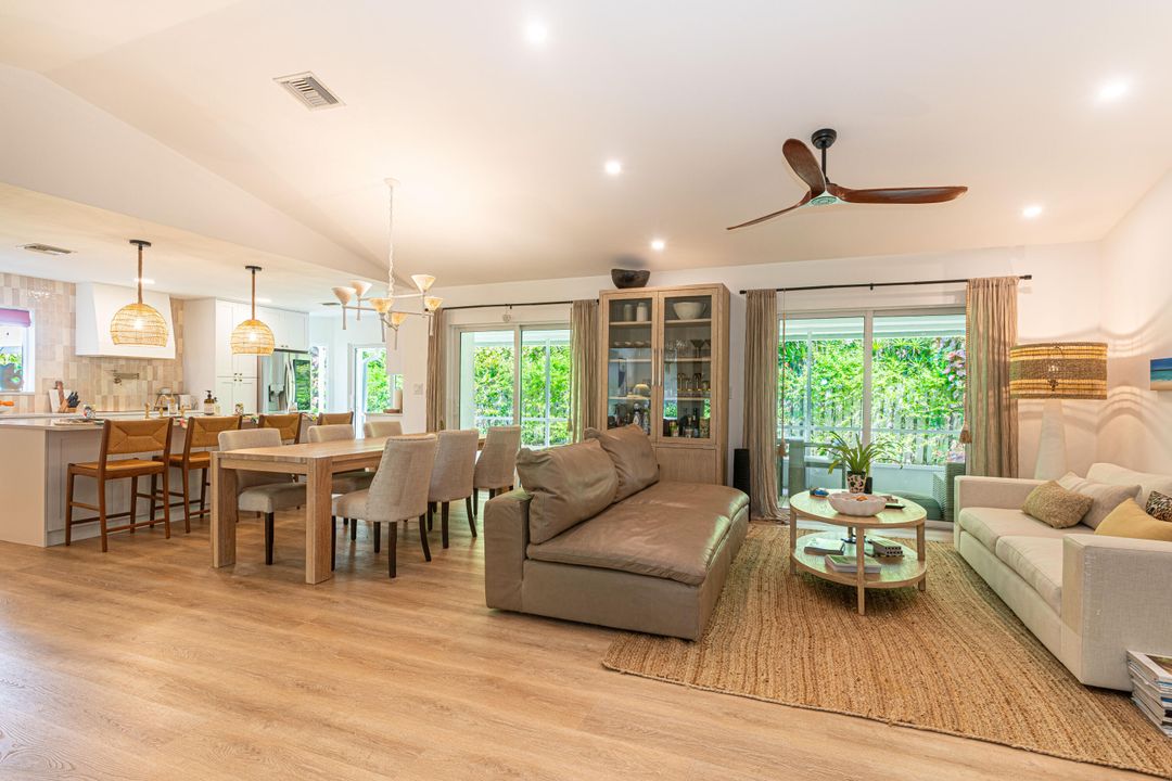 For Sale: $823,000 (3 beds, 2 baths, 1737 Square Feet)