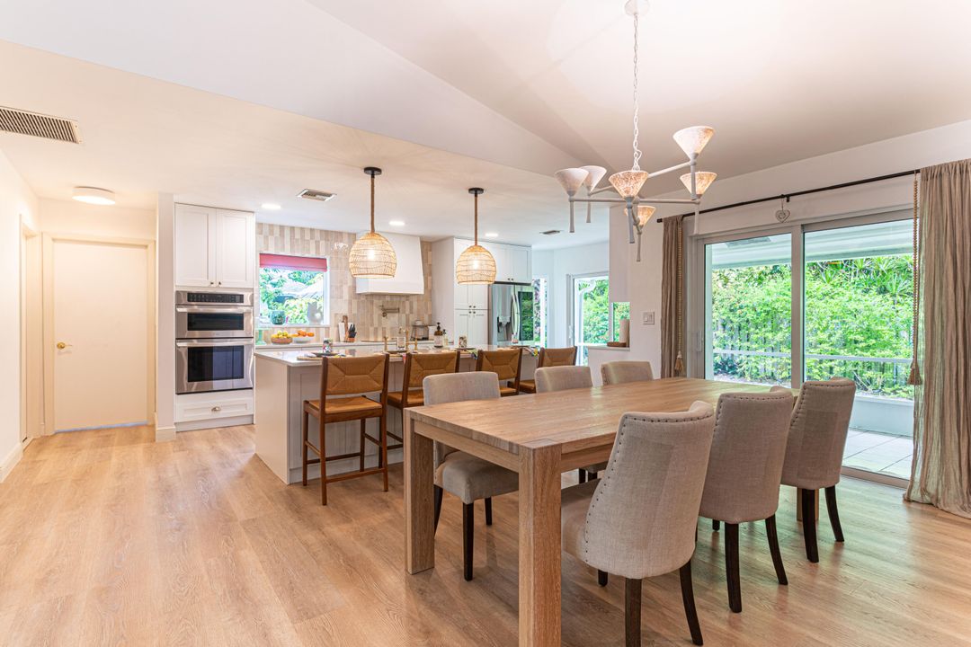 For Sale: $823,000 (3 beds, 2 baths, 1737 Square Feet)