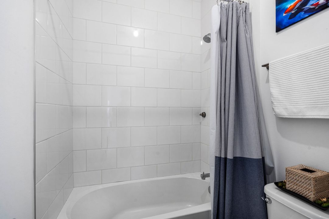 For Sale: $619,000 (3 beds, 2 baths, 2317 Square Feet)