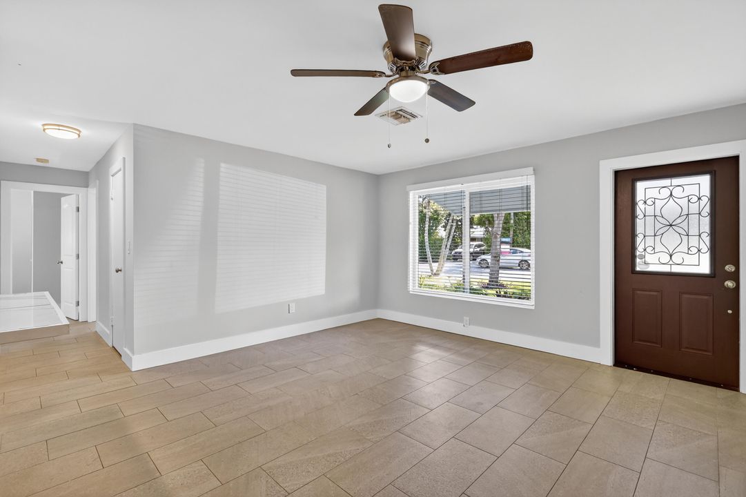 Active With Contract: $425,000 (3 beds, 2 baths, 1312 Square Feet)